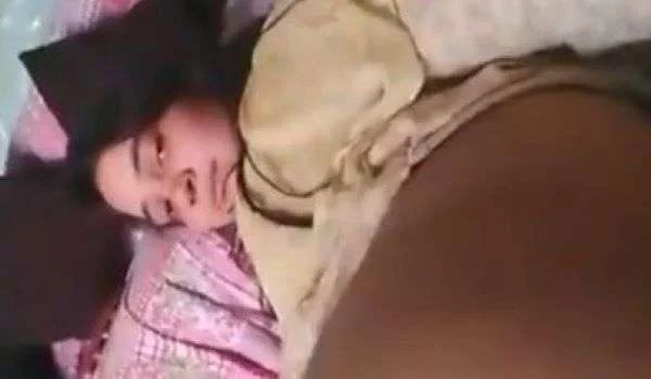 Hot Pakistani girl exposing breasts and genitals