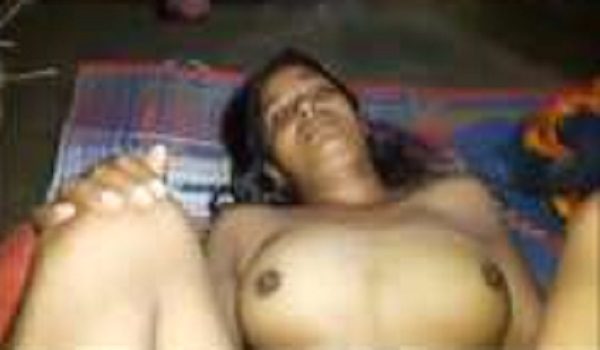 GF boyfriend chudai bf ko chudwaya close up