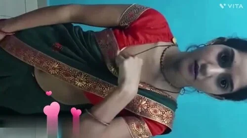 Hindi Audio Mein Bhabhi Ke Sofa Pe Sexy Moments