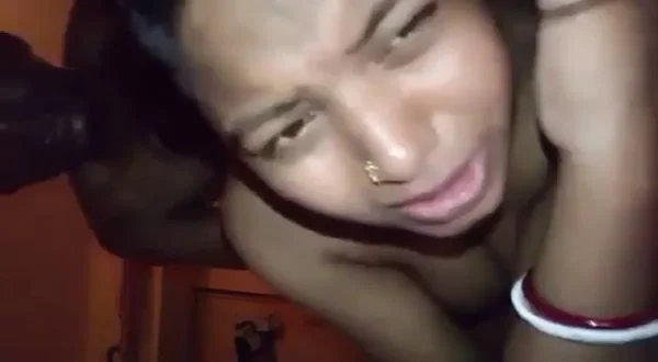 Married Couple Bengali Bhabhi Leta Ke Aage Se