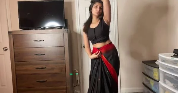 Hindi Song Naked Dance Saari Utaarke Viral