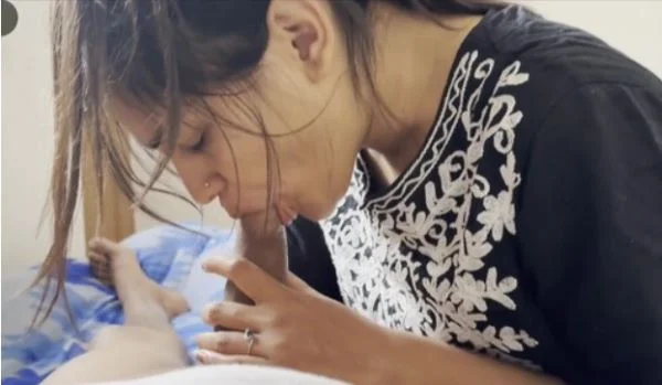 Desi Girl Ka Mundu, Hindi Blowjob Audio