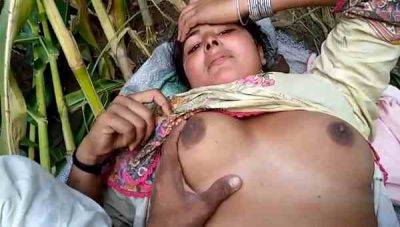 Bhabhi boobs sucking chunchi doodh closeUp fuck indian sex mms village